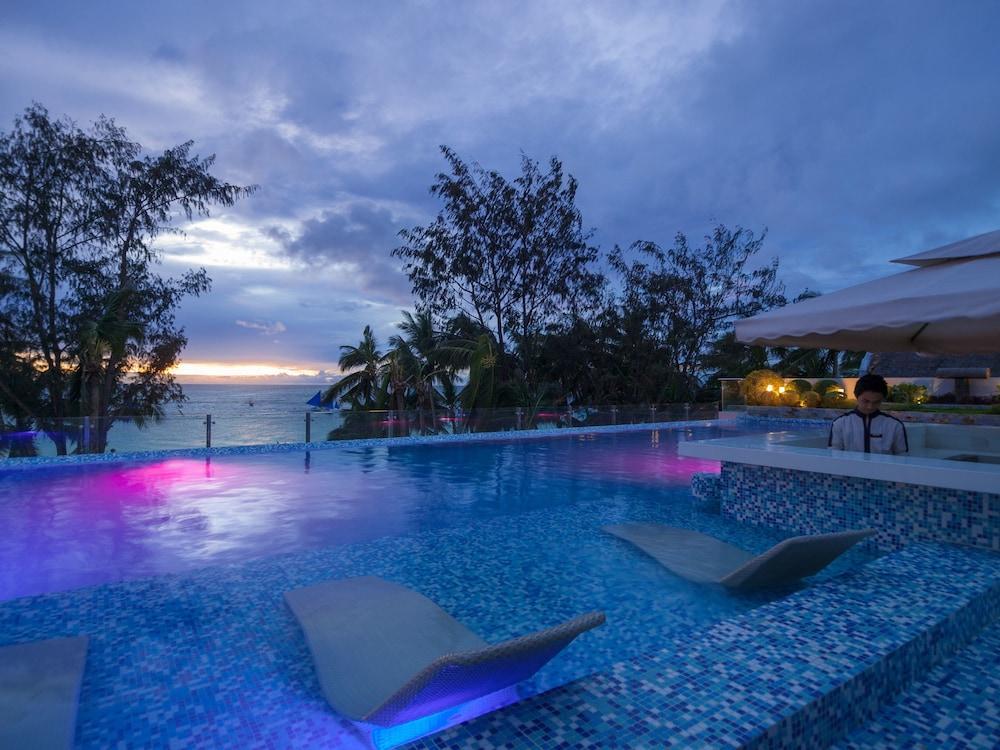 Glo'S Space Boracay Dmall By Tripzyfun Balabag (Boracay) Exterior foto